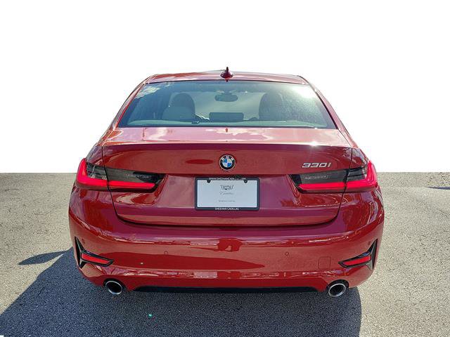 Used 2021 BMW 330i Sedan w/ Premium Package image 23