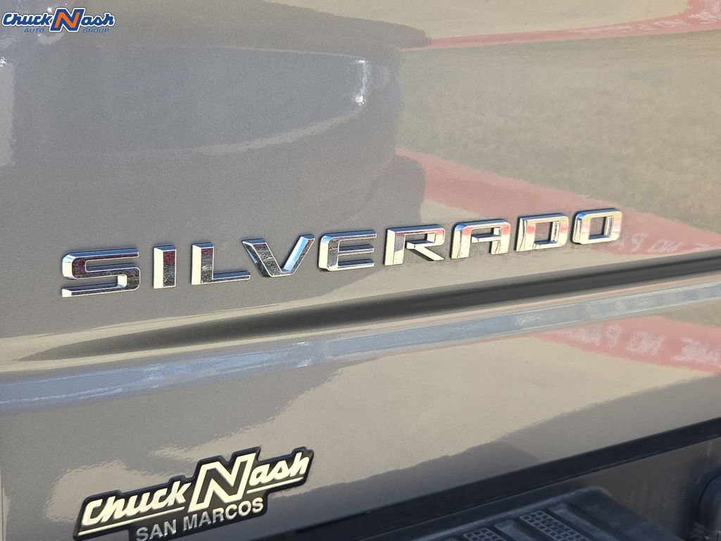 Certified 2025 Chevrolet Silverado 1500 Custom RWD image 7