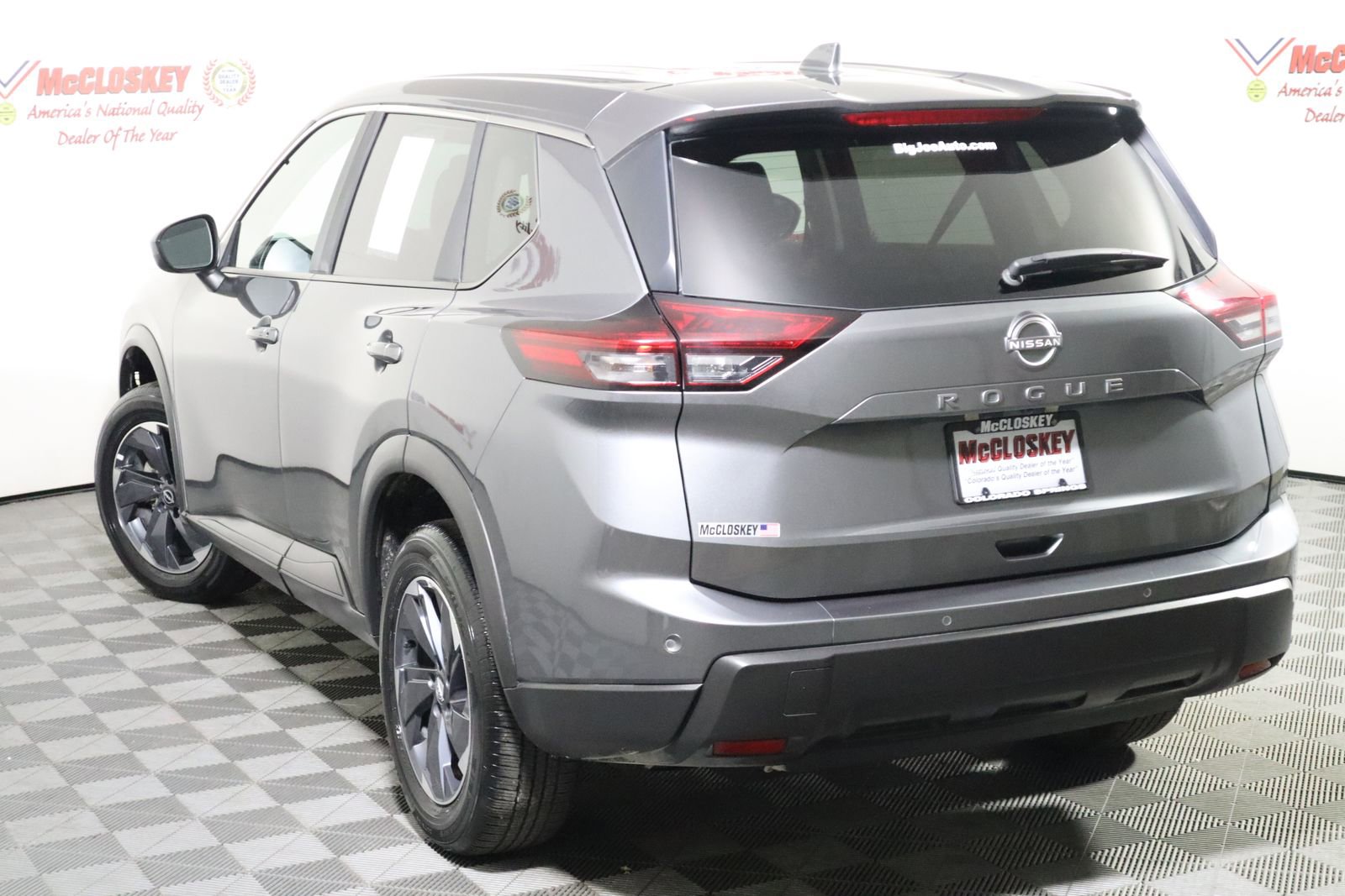 Used 2025 Nissan Rogue SV image 12