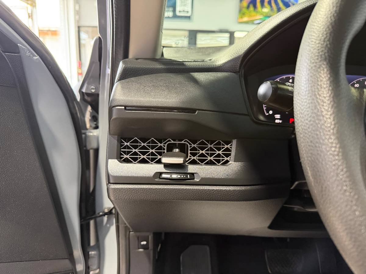 Used 2025 Honda Accord SE image 18