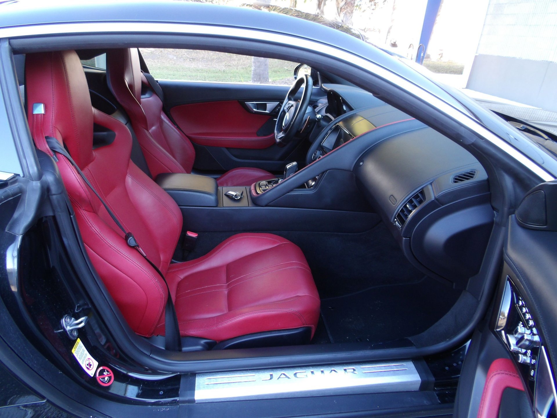 Used 2015 Jaguar F-TYPE S image 60