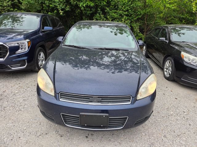 Used 2010 Chevrolet Impala LT FWD image 2