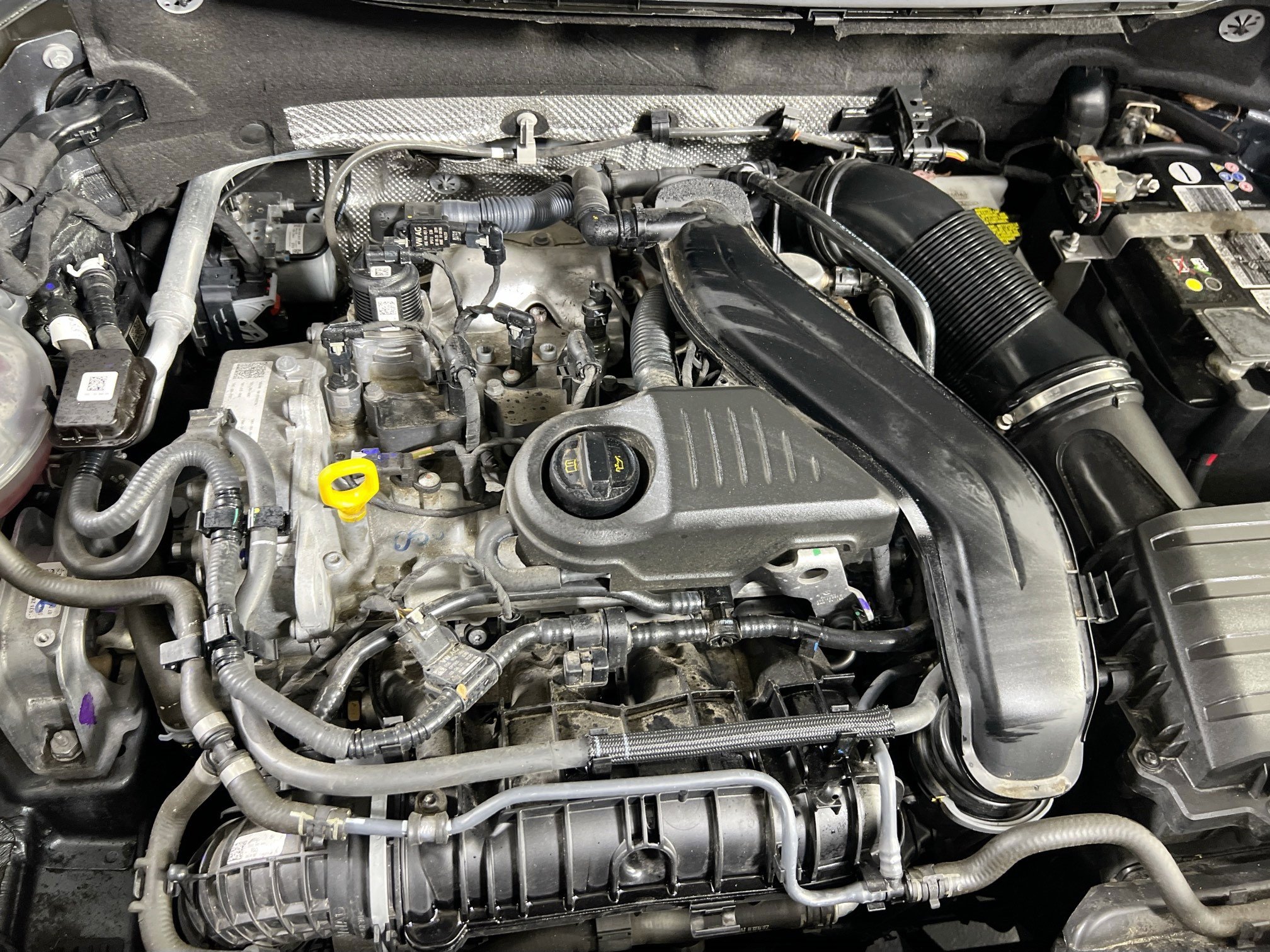 Used 2022 Volkswagen Taos SEL image 30