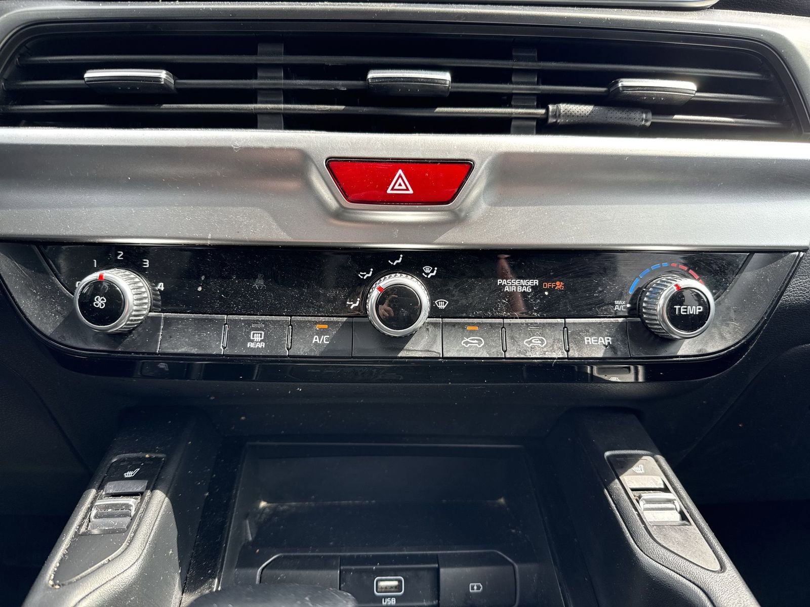 Used 2021 Kia Telluride S FWD image 18