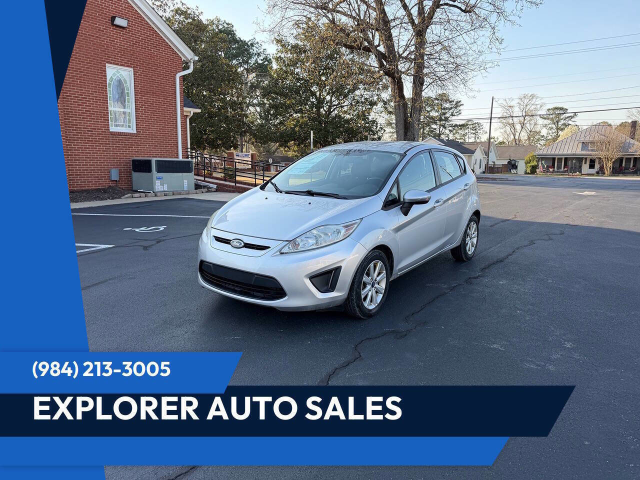 Used 2013 Ford Fiesta SE