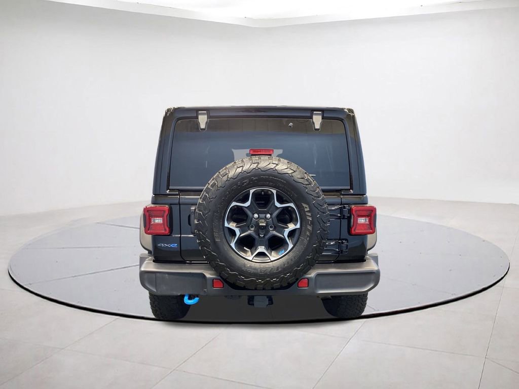 Used 2022 Jeep Wrangler Unlimited Rubicon 4xe w/ Cold Weather Group AWD/4WD image 5