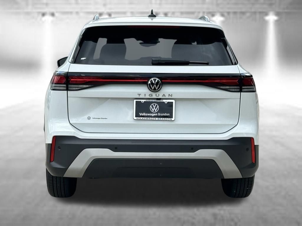 Certified 2026 Volkswagen Tiguan S FWD image 4