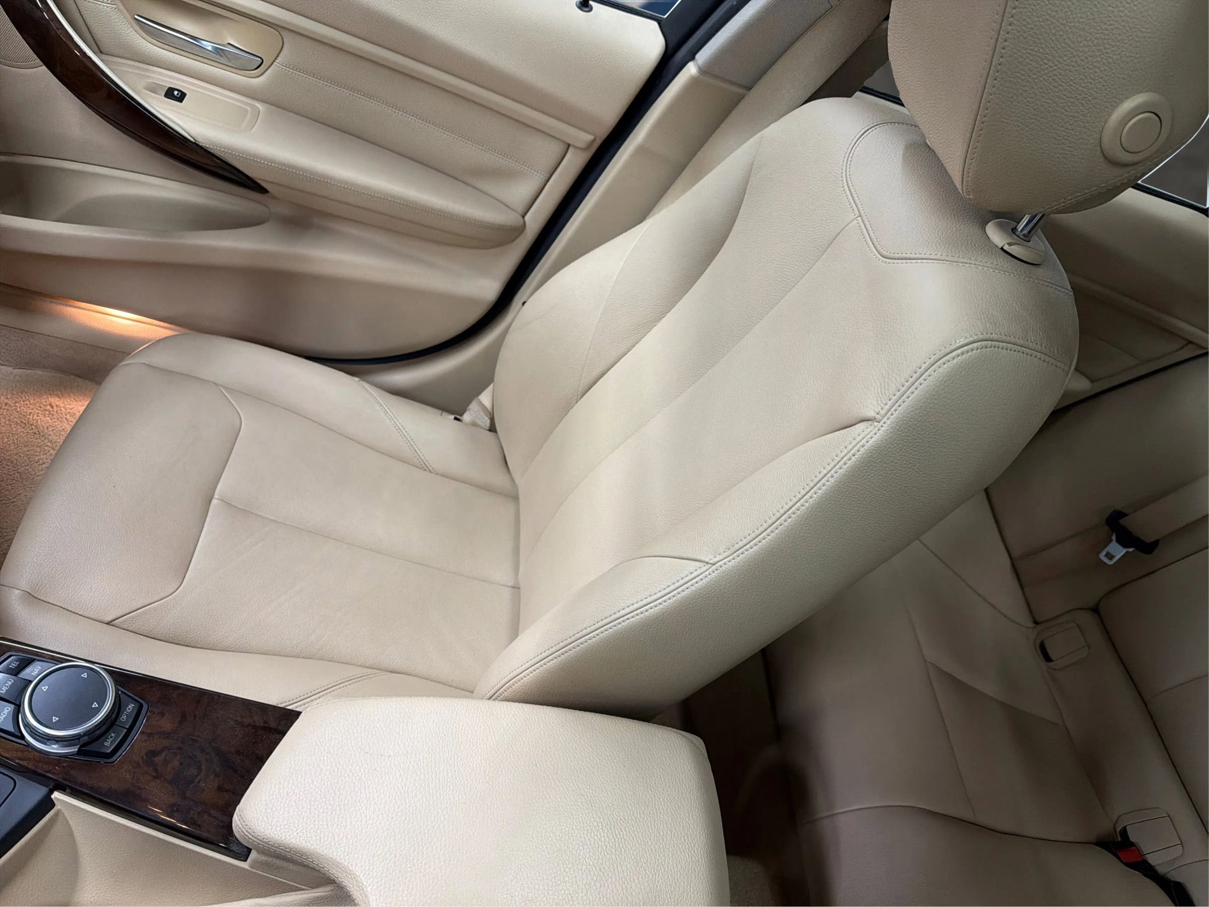 Used 2015 BMW 328i Sedan image 34