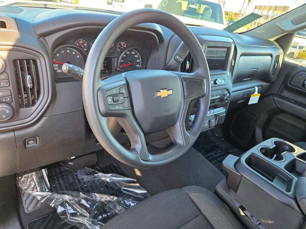 Certified 2026 Chevrolet Silverado 1500 Custom image 10