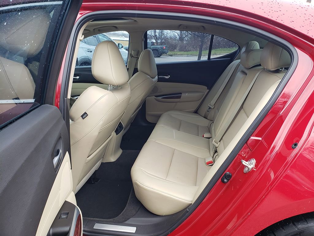 Used 2017 Acura TLX w/ Technology Package image 11