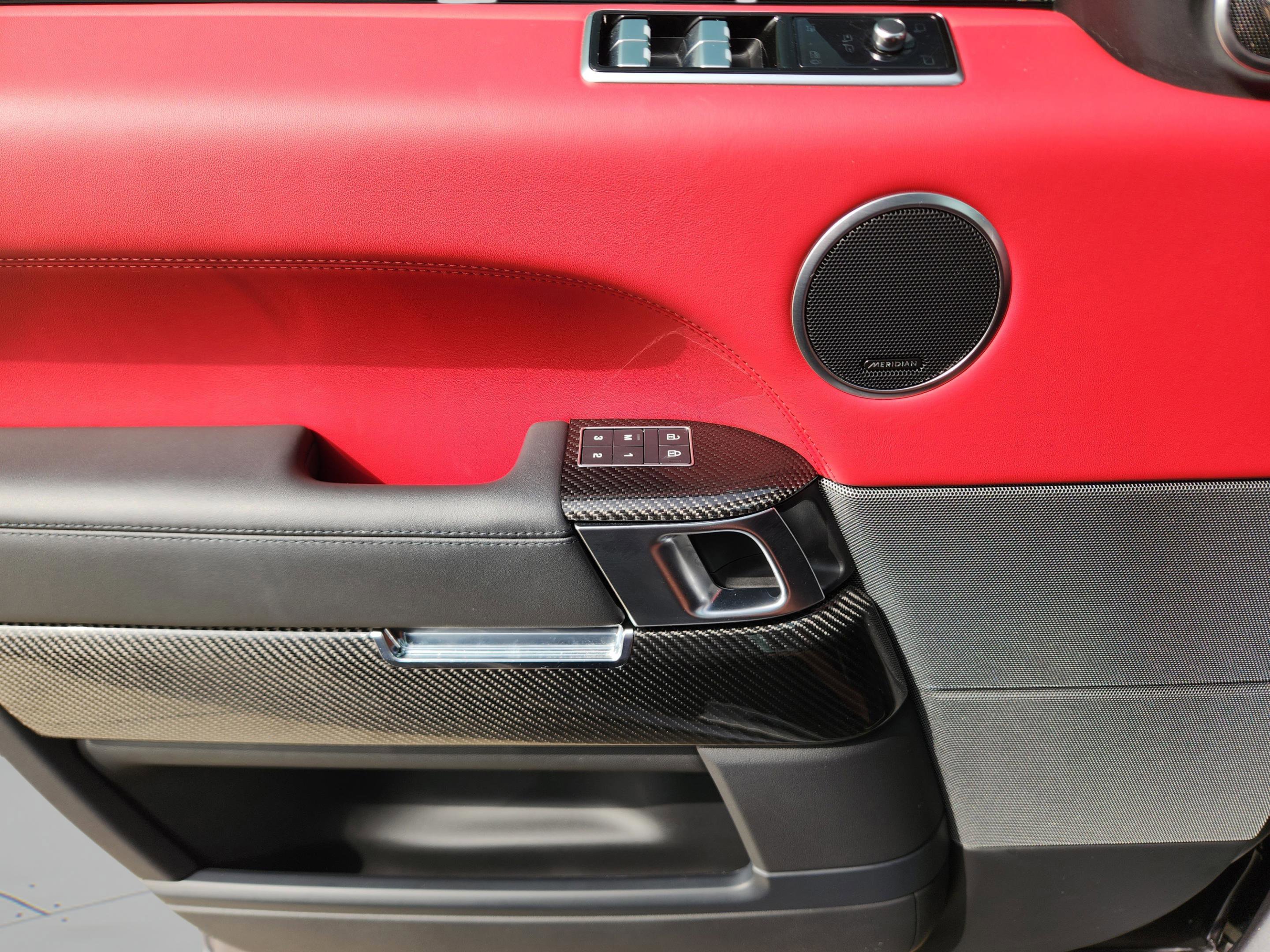 Used 2022 Land Rover Range Rover Sport SVR AWD/4WD image 16