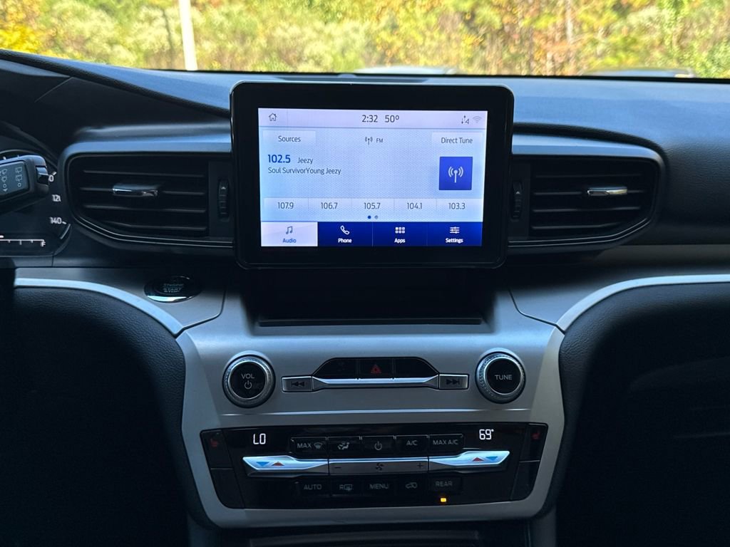 Used 2021 Ford Explorer XLT w/ Class III Trailer Tow Package image 18