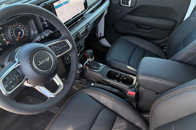 New 2026 Jeep Wrangler Sahara image 7