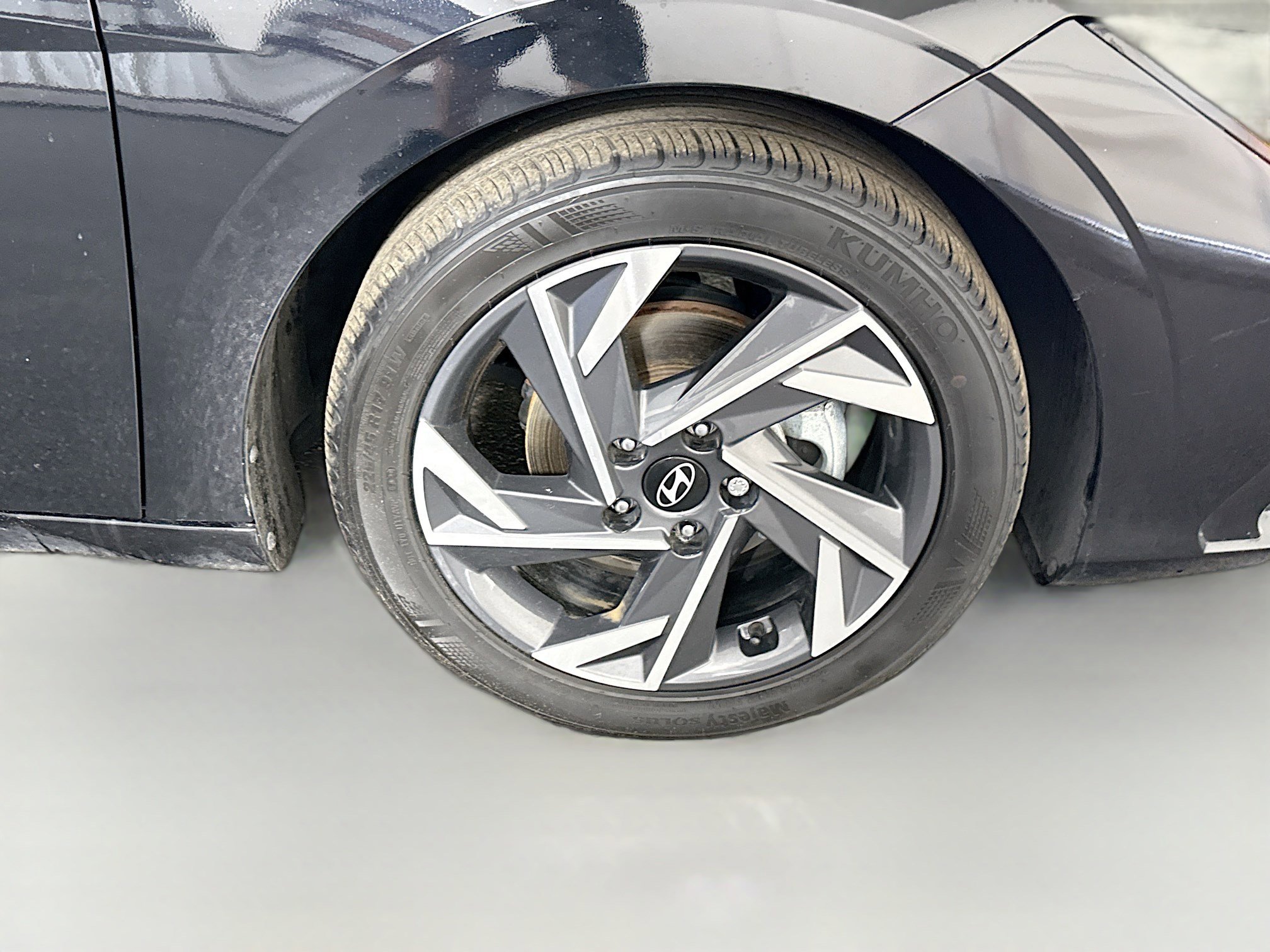 Used 2024 Hyundai Elantra SEL w/ Convenience Package image 32