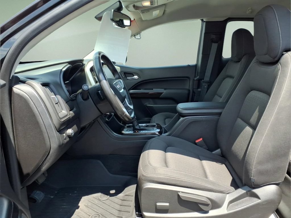 Used 2016 GMC Canyon SLE RWD image 4