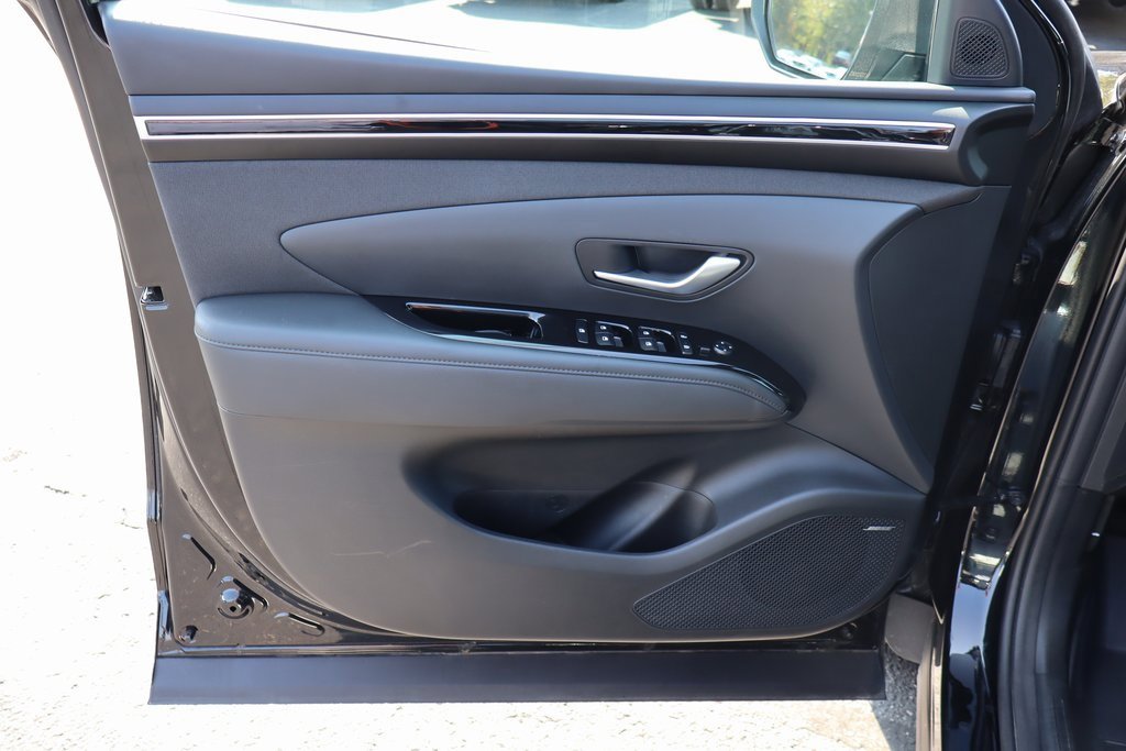 Used 2023 Hyundai Santa Cruz Limited image 25