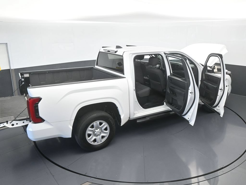Used 2025 Toyota Tundra SR w/ SR Tow Package AWD/4WD image 59