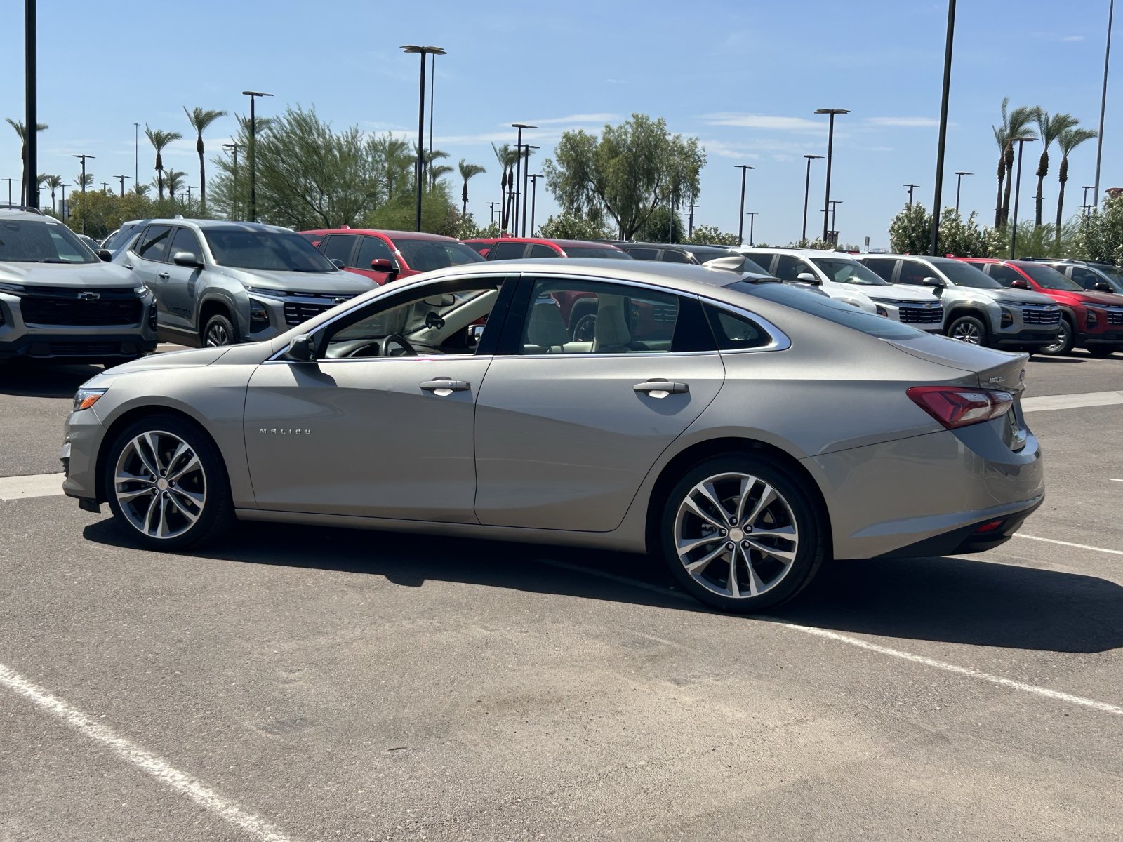 Certified 2024 Chevrolet Malibu LT FWD image 3