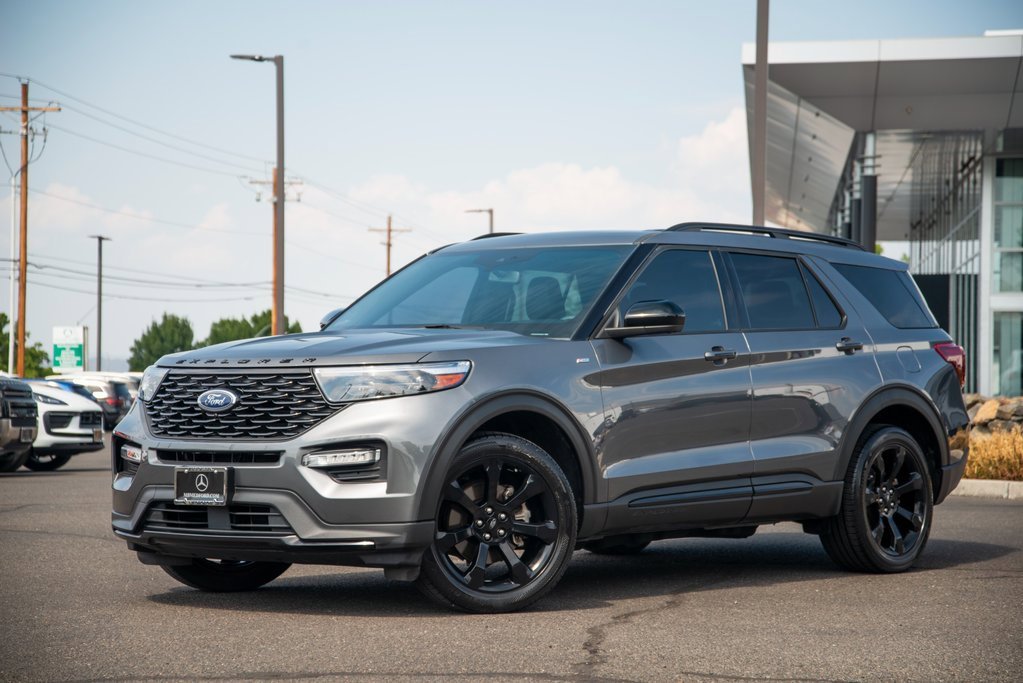 Used 2022 Ford Explorer ST-Line w/ Class IV Trailer Tow Package