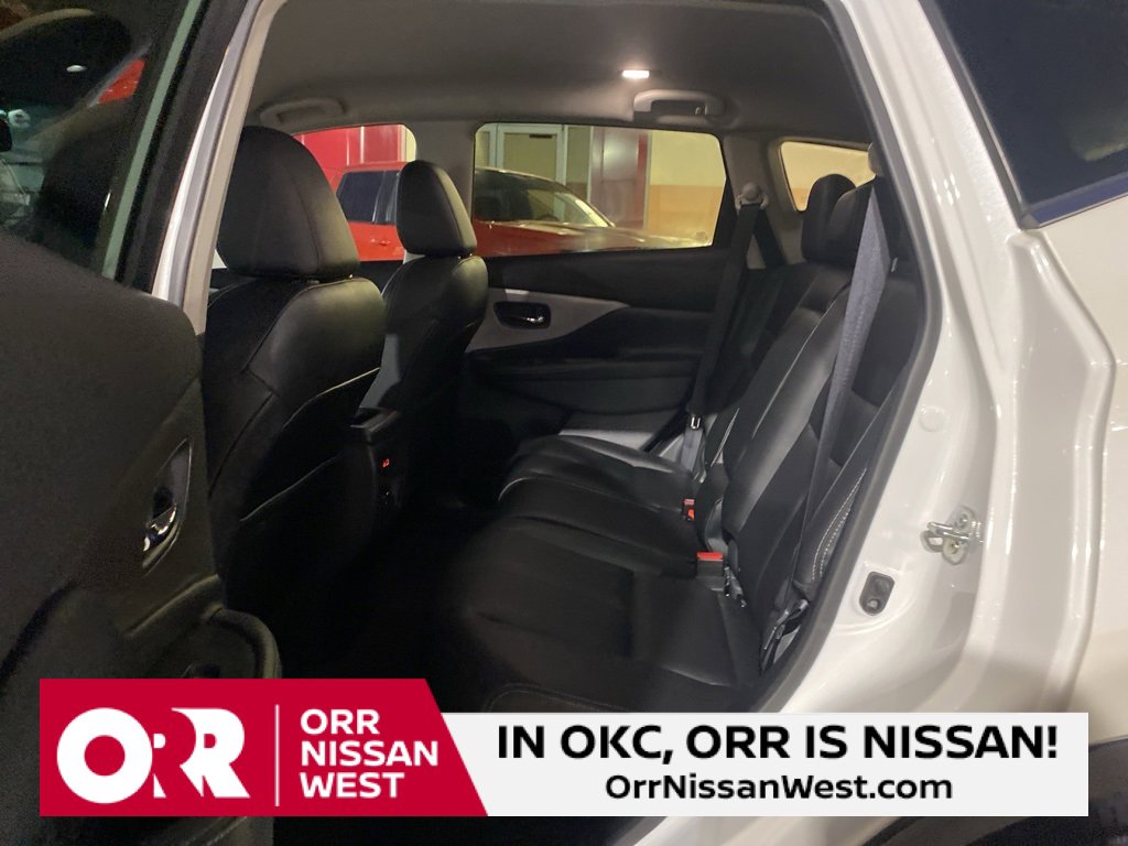 Used 2024 Nissan Murano SV w/ SV Midnight Edition Package image 17
