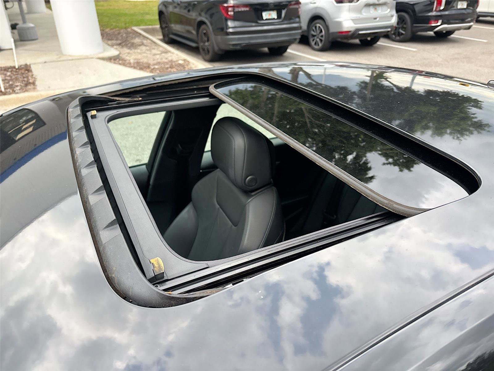 Used 2017 Audi A4 2.0T Premium Plus w/ Premium Plus Package AWD/4WD image 23