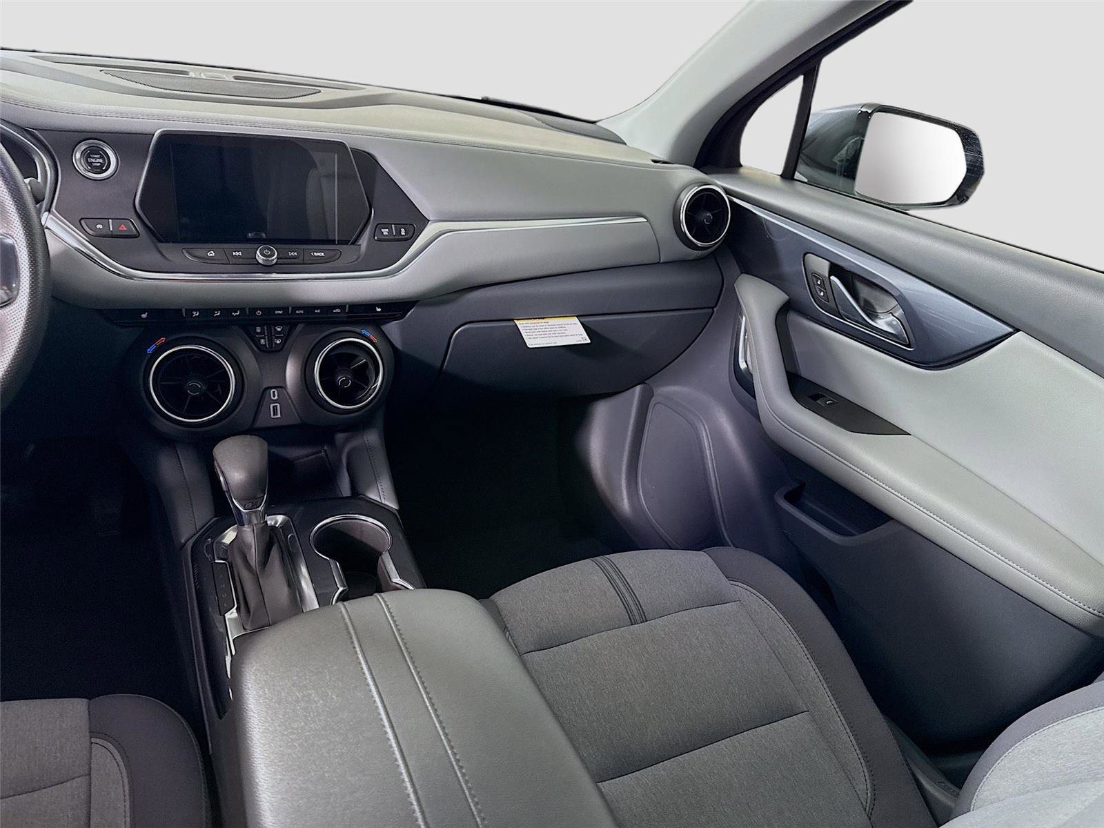 Used 2022 Chevrolet Blazer LT image 16