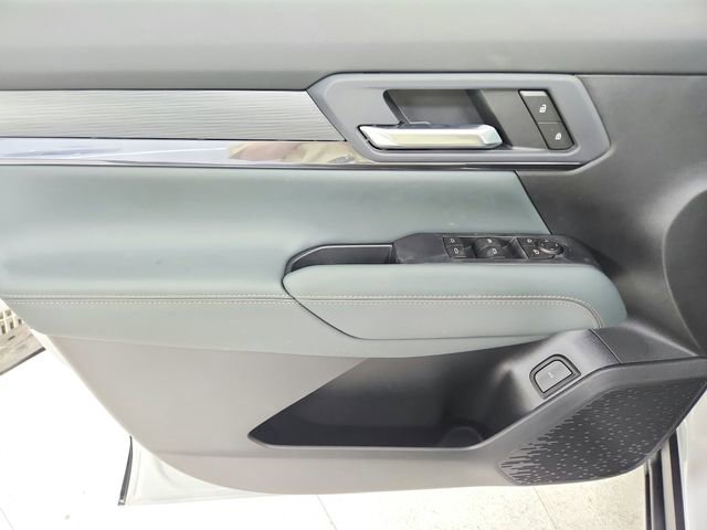 New 2026 GMC Terrain AT4 w/ Technology Package II AWD/4WD image 39