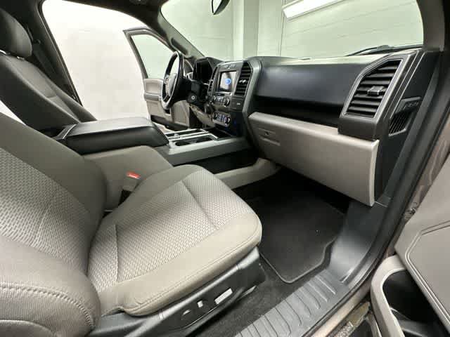 Used 2019 Ford F150 XLT w/ Equipment Group 302A Luxury AWD/4WD image 19