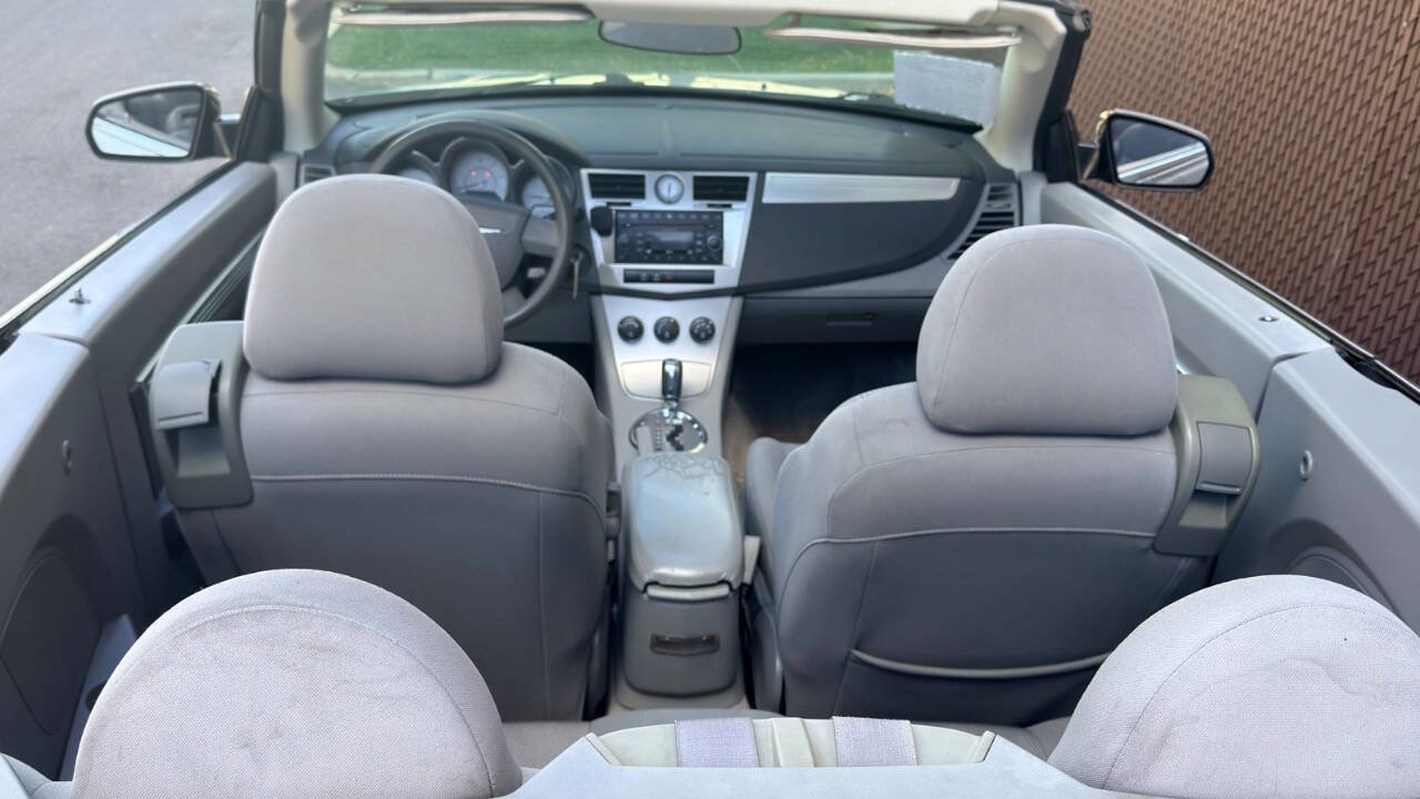 Used 2008 Chrysler Sebring Touring FWD image 10