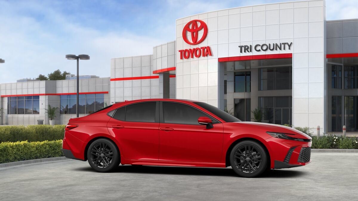New 2026 Toyota Camry SE FWD image 13