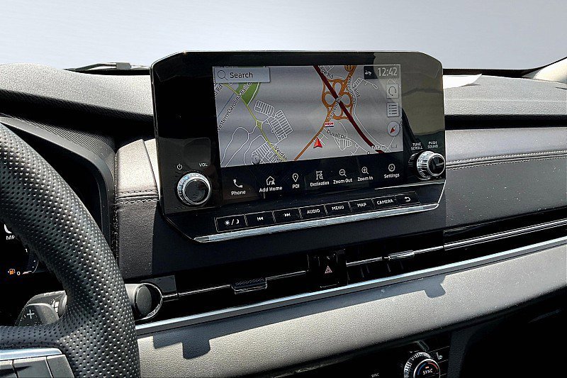 Used 2023 Mitsubishi Outlander SE image 16