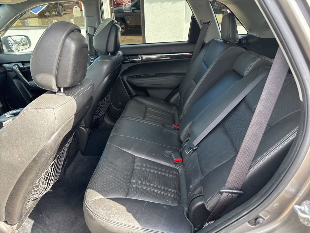 Used 2012 Kia Sorento EX w/ EX V6 Premium Pkg AWD/4WD image 29