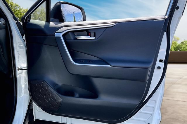 Used 2022 Toyota RAV4 XSE w/ Weather Package AWD/4WD image 28