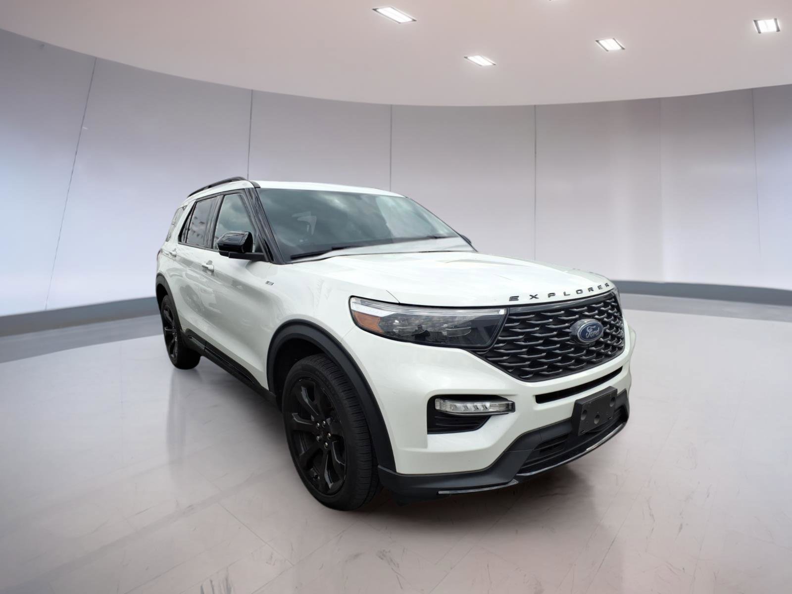 Used 2023 Ford Explorer ST-Line w/ Class IV Trailer Tow Package image 1