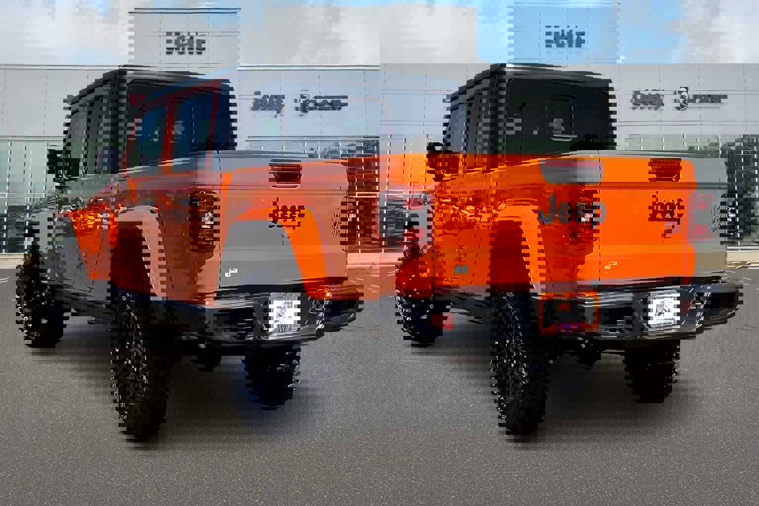 New 2025 Jeep Gladiator Sport image 5