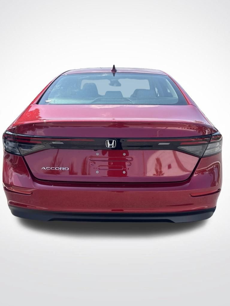 Used 2025 Honda Accord LX image 14