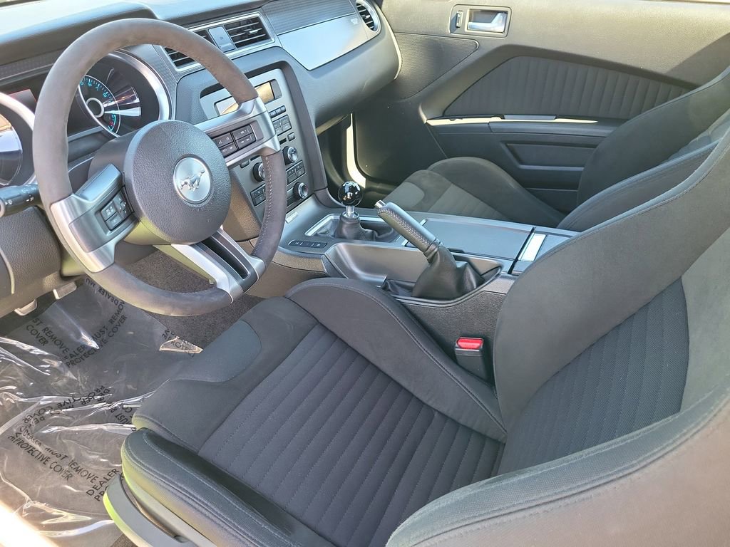 Used 2013 Ford Mustang Boss 302 w/ Boss 302 Accessory Pkg image 11