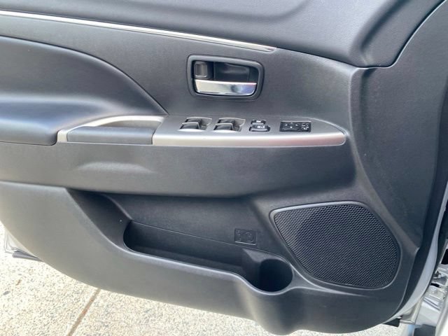 Used 2024 Mitsubishi Outlander Sport SE AWD/4WD image 20