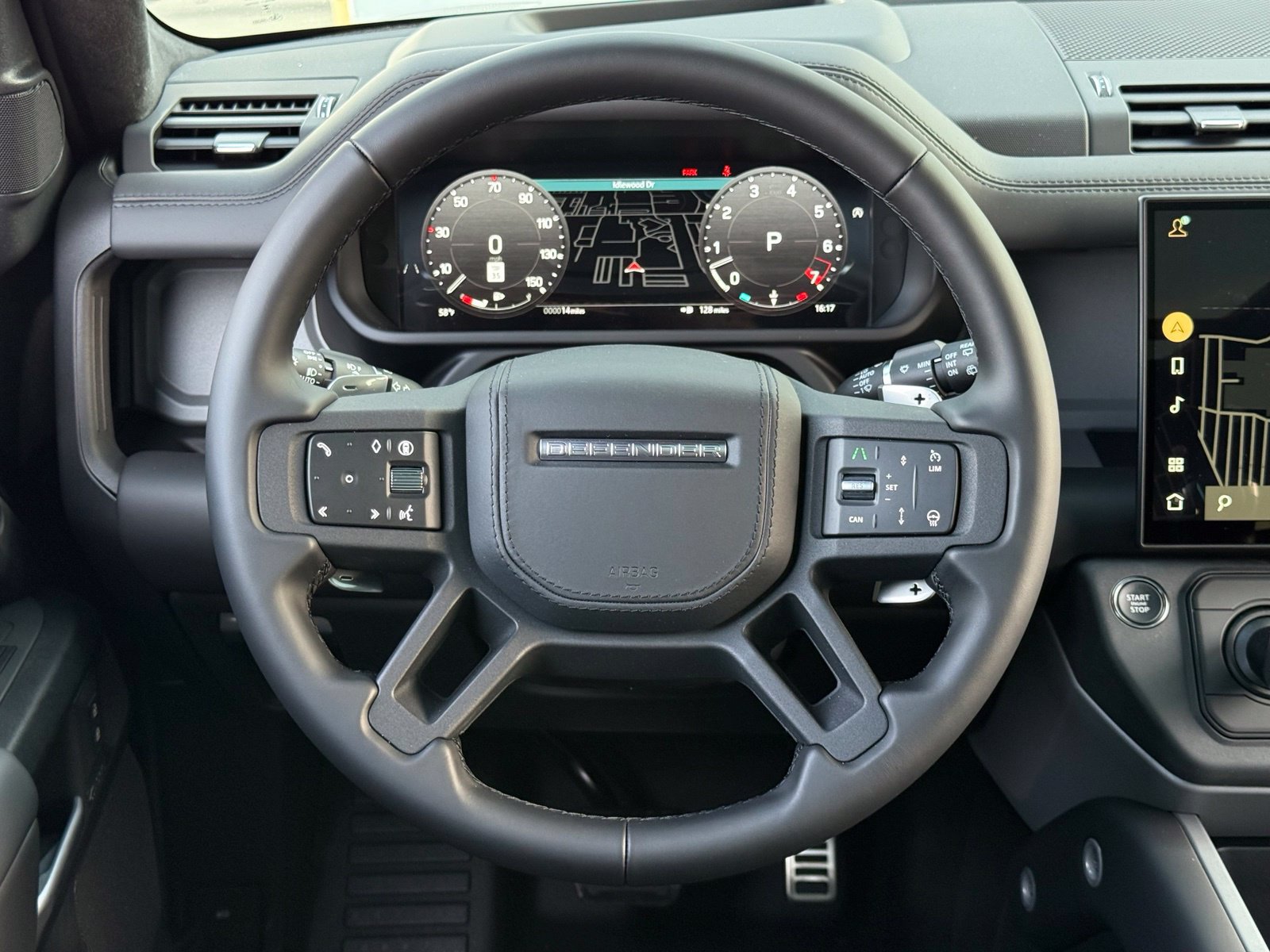New 2026 Land Rover Defender 110 X-Dynamic SE AWD/4WD image 30