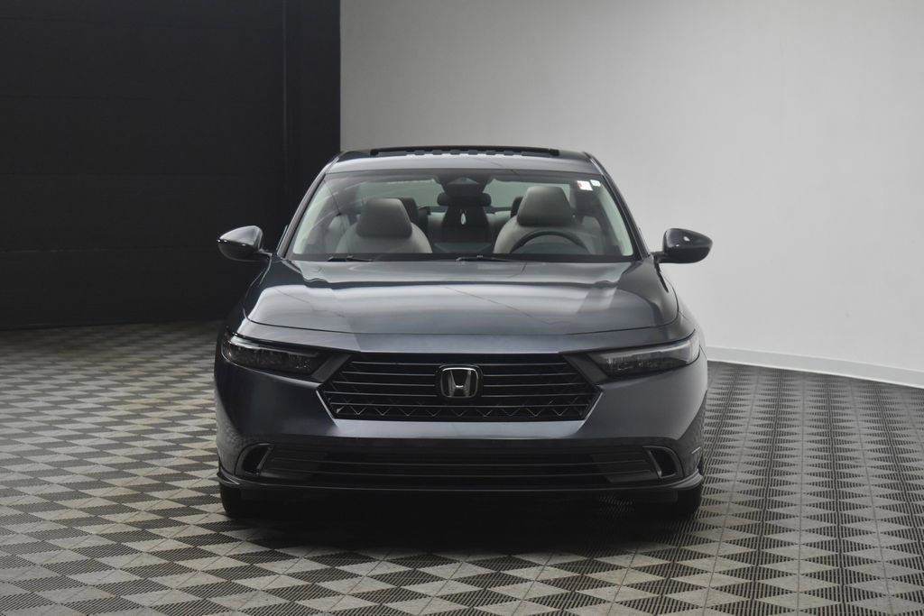 Used 2023 Honda Accord EX image 18