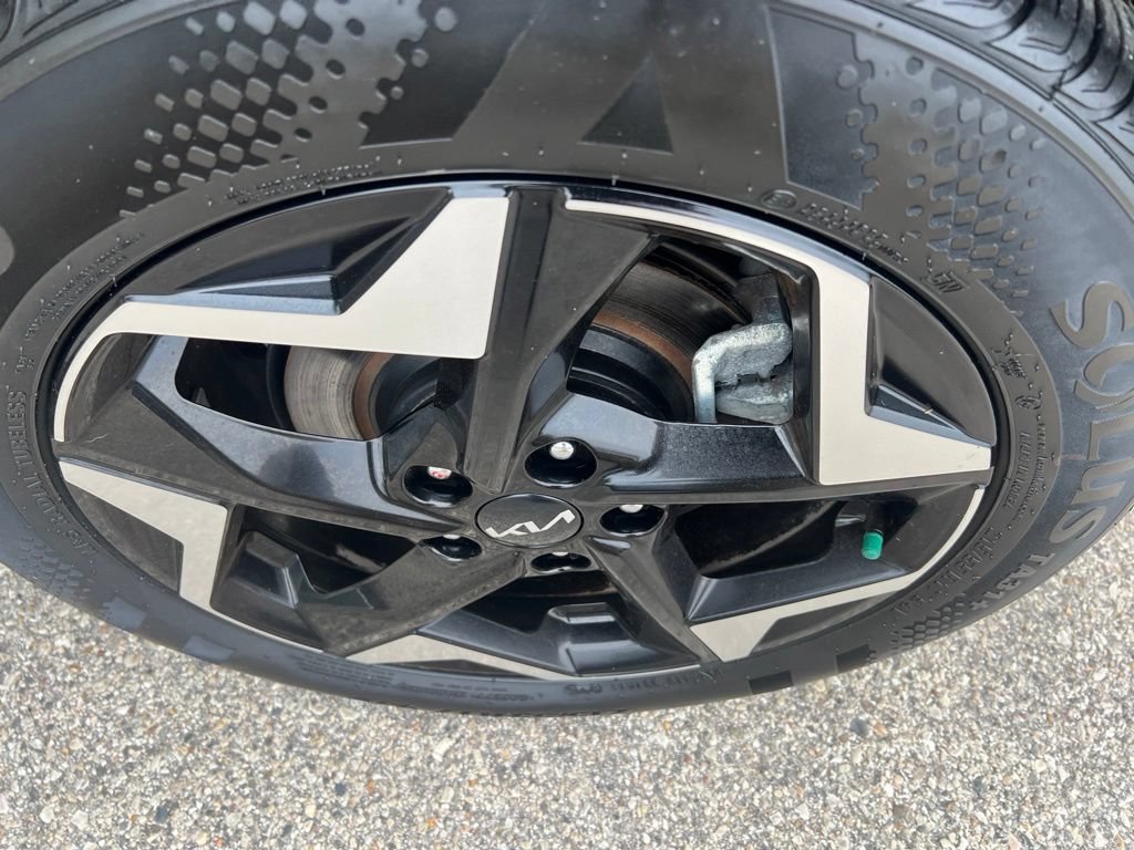Certified 2024 Kia Seltos EX AWD/4WD image 47