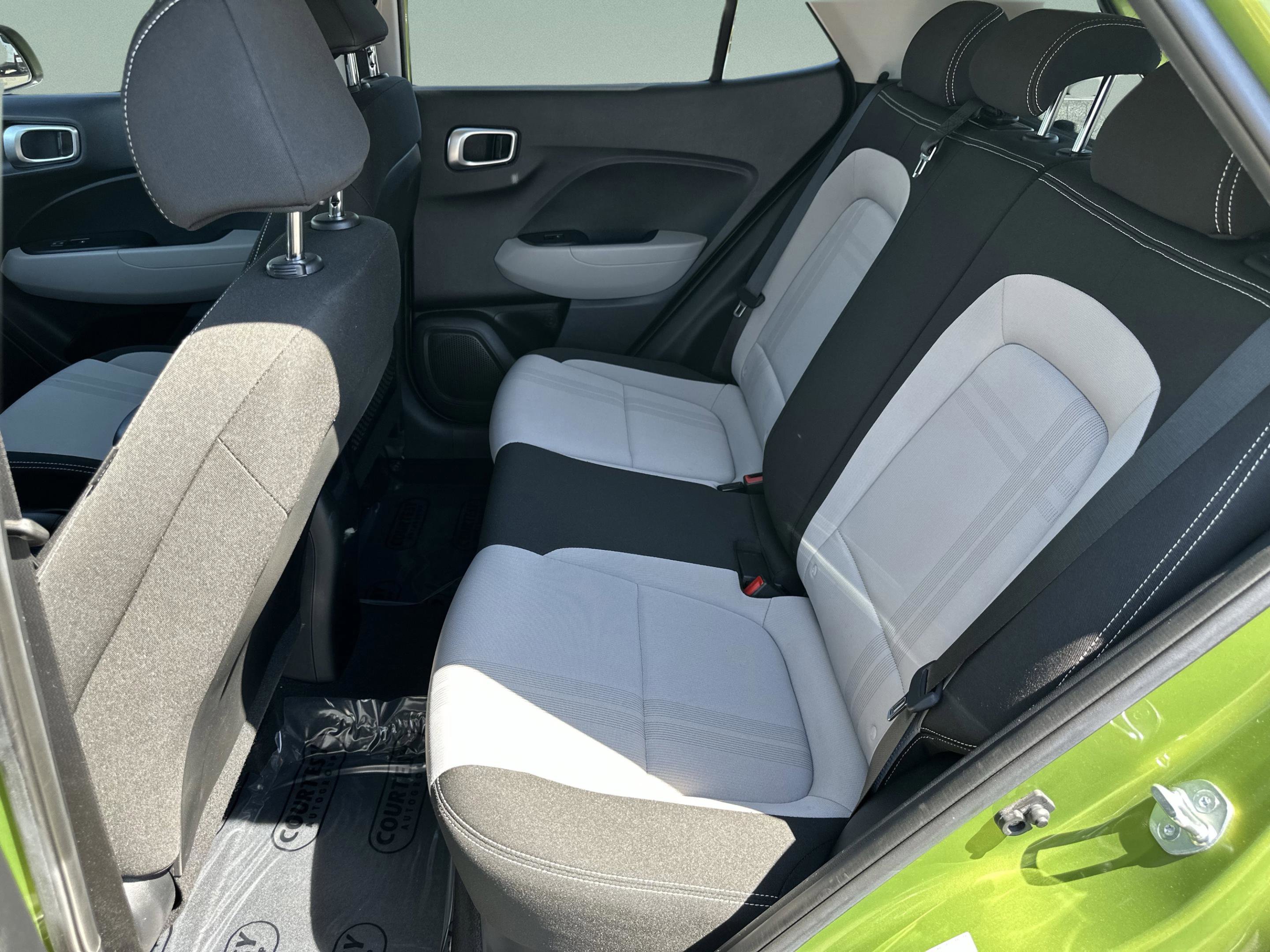 Certified 2023 Hyundai Venue SEL FWD image 14