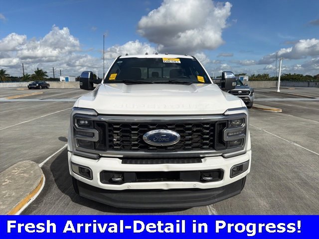 Used 2023 Ford F450 Platinum image 2