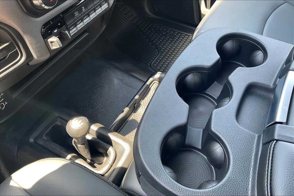 Used 2024 RAM 3500 Tradesman w/ Chrome Appearance Group image 9