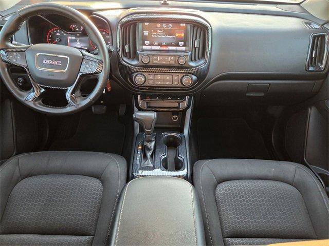 Used 2015 GMC Canyon SLE image 12