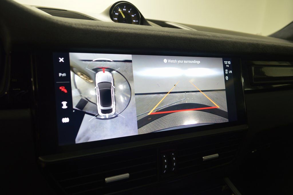 Certified 2023 Porsche Cayenne Turbo GT image 31