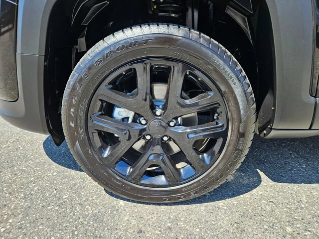 Used 2023 Jeep Renegade Altitude w/ Sun/Sound Group AWD/4WD image 10