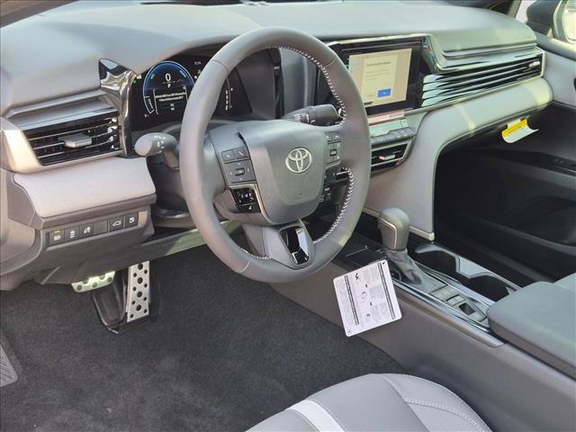 New 2026 Toyota Camry SE FWD image 3