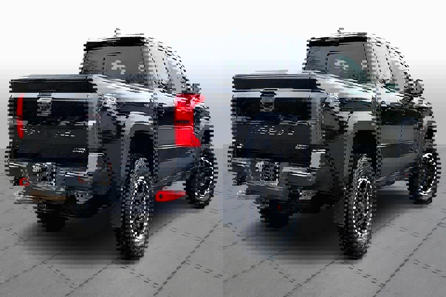 Used 2024 Toyota Tacoma TRD Off-Road w/ TRD Off Road Premium Package image 13