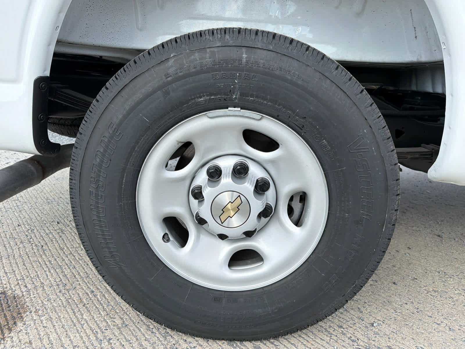 New 2025 Chevrolet Express 2500 w/ Driver Convenience Package image 15